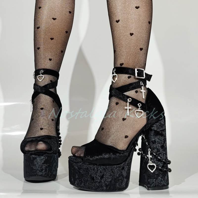 Gothic Black Velvet Platform H - Street Fashion Dress recensie en prijs